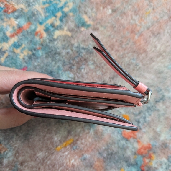 Kate Spade New York Patterson Drive Small L-Zip Bifold Wallet (SunsetDaze) M293 - Picture 12 of 16